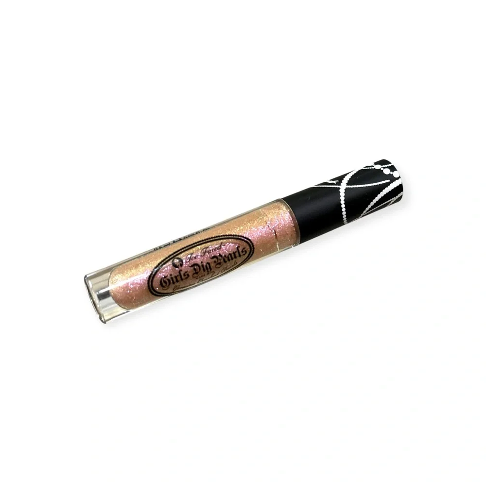 Deadstock: new Too Faced ᨎ Girls Dig Pearls Lip Gloss ᨎ Mermaid ᨎ Full Size Rare